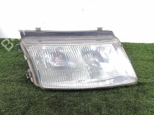 Used Right headlight VW PASSAT B5 (3B2) 1.9 TDI (115 hp) 29039927