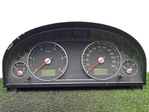 Used Instrument cluster FORD MONDEO III Saloon (B4Y) [2000-2007]  16395912