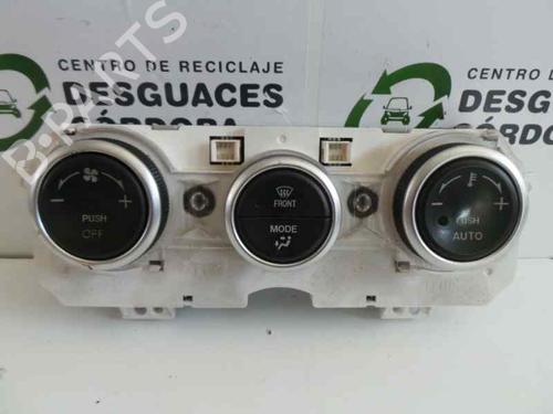 Commande Chauffage MAZDA 6 Hatchback (GG) 2.0 DI (GG14) (121 hp) 5711846