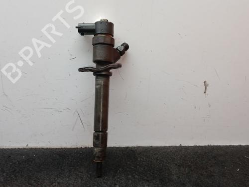 Spreder / Dyse Spreder / Dyse VOLVO XC90 I (275) D5 AWD (163 hp) 37492296 37492296