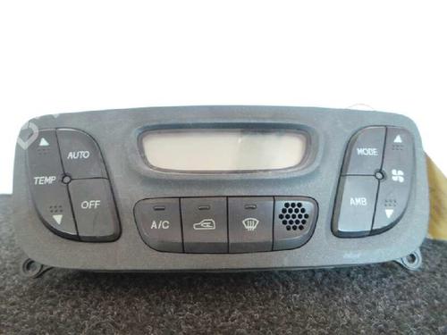 Used Climate control HYUNDAI SANTA FÉ I (SM) 2.0 CRDi (113 hp) 5737416