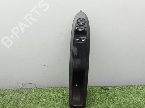 Used Left front window switch Left front window switch CITROËN C4 II (NC_) 1.6 HDi 90 (92 hp) 39721631 39721631