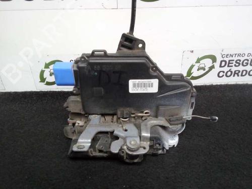 Used Front left lock SKODA FABIA II Combi (545) [2007-2014]  5783180