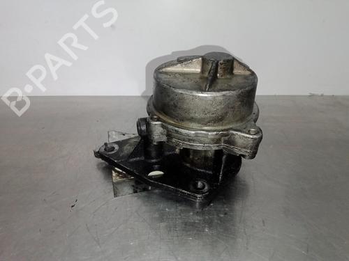 Used Vacuum pump CITROËN XSARA (N1) 1.9 D (68 hp) 5708778
