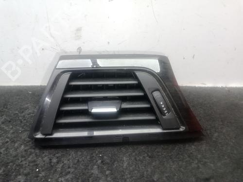 Used Air vent BMW 4 Convertible (F33, F83) 420 d (190 hp) 31644160