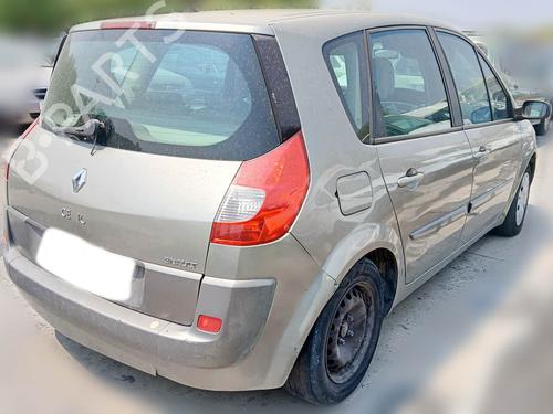 Right headlight RENAULT SCÉNIC II (JM0/1_) 1.5 dCi (JM1E, JM16) | BP32296230C29