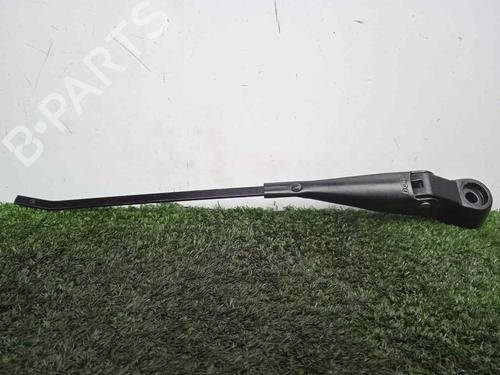 Used Front windshield wiper arm LAND ROVER 88/109 MK III Closed Off-Road Vehicle [1971-1986]  12214978