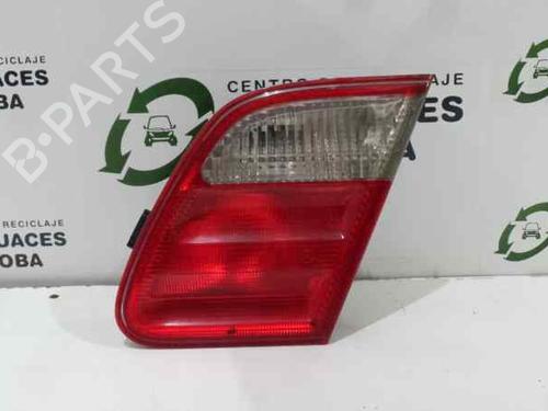 Høyre baklys MERCEDES-BENZ E-CLASS (W210) [1995-2003]  5779053