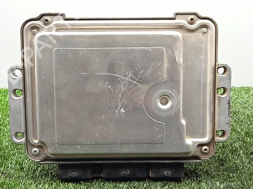Engine control unit (ECU) OPEL VIVARO A Van (X83) 1.9 DTI (F7) | BP28042186M57 
