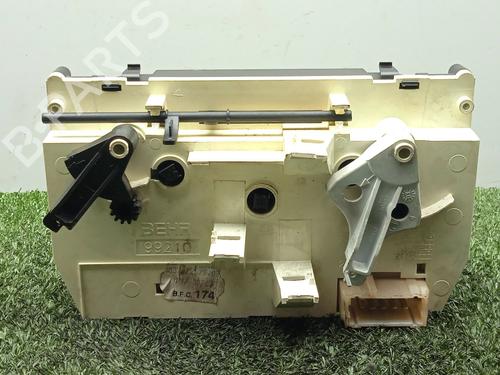 Climate control PEUGEOT 206 Hatchback (2A/C) 1.4 i | BP31129921I5