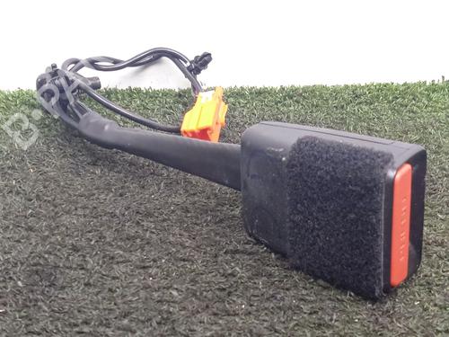 Used Seat buckle Seat buckle LAND ROVER DISCOVERY SPORT (L550) 2.0 D (150 hp) 33287384 33287384