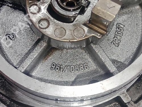 Vacuum pump BMW 3 Touring (E46) 320 d | BP10715130M80 