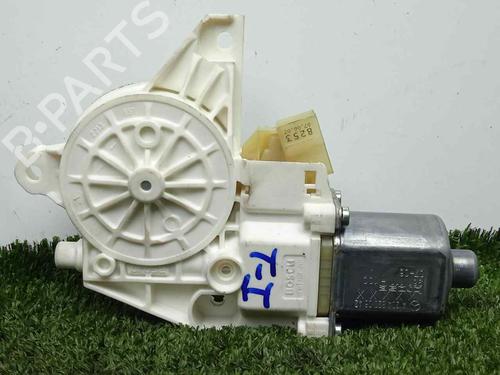 Used Left rear window motor MERCEDES-BENZ C-CLASS (W204) [2007-2015]  11758424