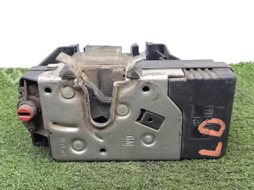 Rear right lock NISSAN PRIMASTAR Van (X83)  | BP29352946C99 