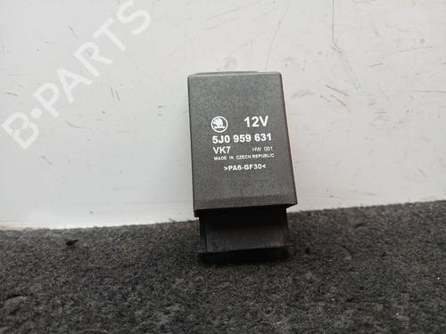 Used Electronic module Electronic module SKODA FABIA II (542) 1.4 (86 hp) 33980678 33980678