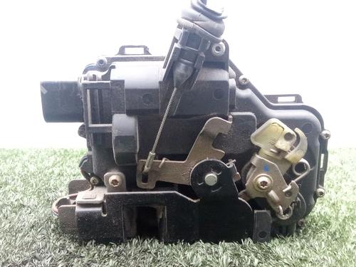 Front right lock SEAT LEON (1M1) 1.9 TDI | BP31952517C97