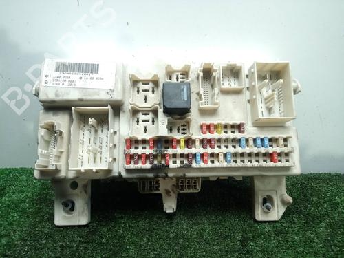 Zekeringkast FORD FOCUS II (DA_, HCP, DP) 1.6 TDCi (90 hp) 30504952