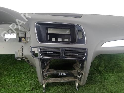 Dashboard AUDI Q5 (8RB) 2.0 TDI quattro | BP32386594C46