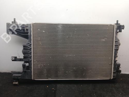 Used Water radiator Water radiator 39470057 39470057