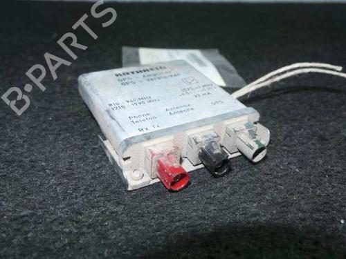 Used Antenna/Base MERCEDES-BENZ M-CLASS (W163) ML 270 CDI (163.113) (163 hp) 14253358