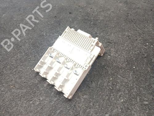 Caixa de fusíveis Caixa de fusíveis CITROËN C4 AIRCROSS 1.8 HDi 150 AWC (150 hp) 39744083 39744083