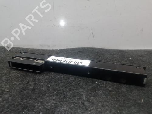 Switch BMW X3 (E83) 2.0 i | BP32477750I30