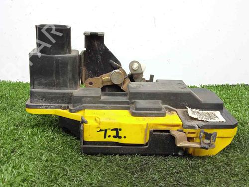Used Rear left lock VOLVO XC90 I (275) [2002-2015]  11350128