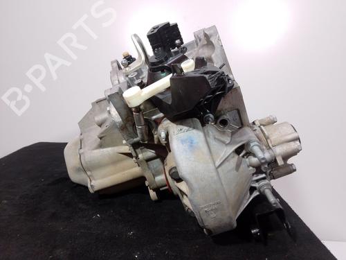 Gearbox PEUGEOT EXPERT Van (V_) 1.6 BlueHDi 95 | BP32666352M3
