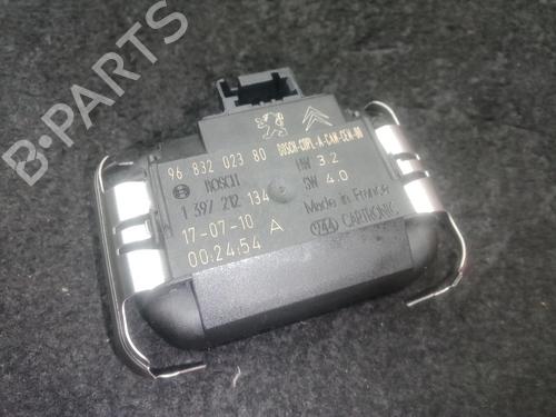 Electronic sensor PEUGEOT 5008 (0U_, 0E_) 1.6 HDi | BP36642477M84 - Image 3
