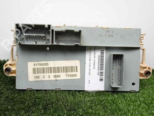 Fuse box FIAT STILO (192_)  | BP9745711E1 