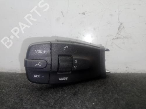 Used Switch SEAT IBIZA IV (6J5, 6P1) 1.2 TDI (75 hp) 30113604
