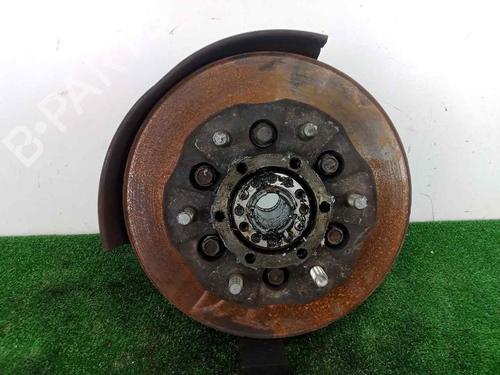 Used Left front steering knuckle NISSAN TERRANO II (R20) [1992-2007]  30112377