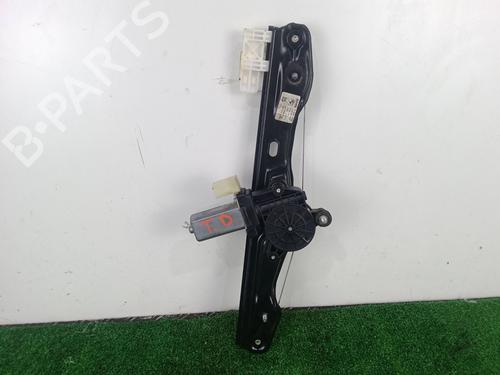 Rudehejsemekanisme Højre bagtil BMW 1 (F20) 116 d (116 hp) 31311482