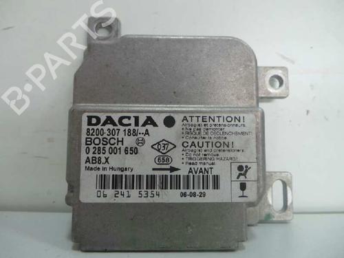 Airbag module DACIA LOGAN (LS_) 1.6 (LSOB, LSOD, LSOF, LSOH) (87 hp) 5708247