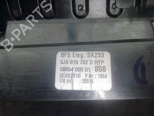 Air vent SEAT TOLEDO IV (KG3) 1.6 TDI | BP23131890I21