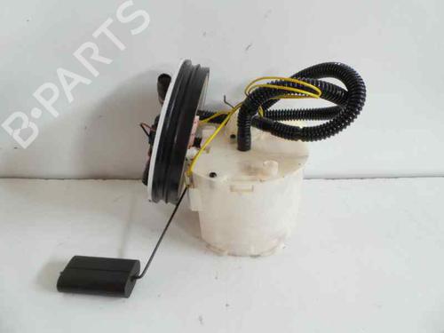 Used Fuel pump FORD MONDEO III (B5Y) 2.0 TDCi (130 hp) 5710413