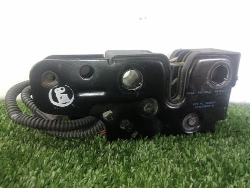 Used Hood lock Hood lock SEAT LEON (1P1) 1.6 TDI (105 hp) 11095075 11095075