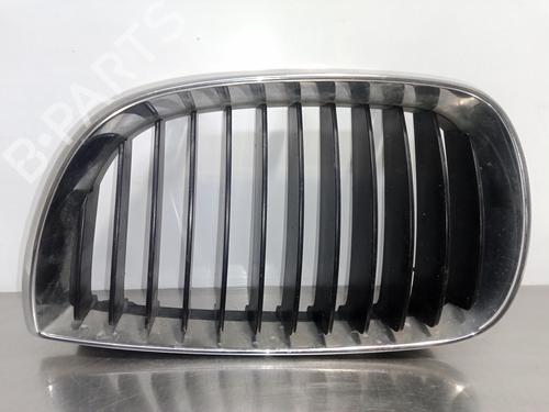 Used Grille BMW 1 (E87) 118 d (143 hp) 14485167