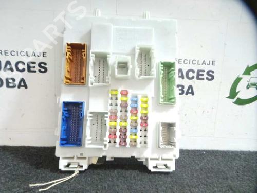 Used Fuse box FORD FOCUS III [2010-2020]  5732975