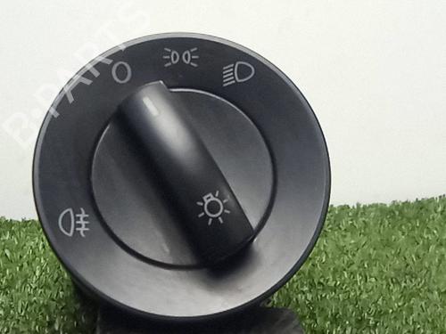 Used Headlight switch Headlight switch VW POLO IV (9N_, 9A_) 1.9 SDI (64 hp) 33626058 33626058