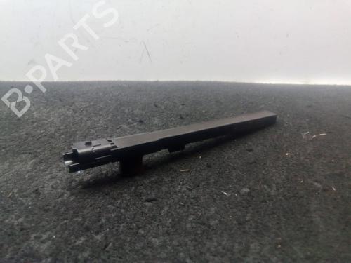 Antenne/Base Antenne/Base CITROËN C4 III (BA_, BB_, BC_) 1.5 BlueHDi 130 (BBYHZB) (131 hp) 34644875 34644875
