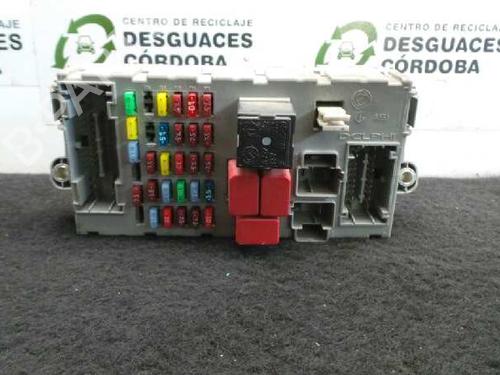 Used Fuse box CITROËN JUMPER II Van 2.2 HDi 100 (101 hp) 5744941