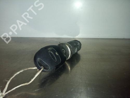 Used Ignition barrel FORD FIESTA V (JH_, JD_) 1.4 TDCi (68 hp) 5725861