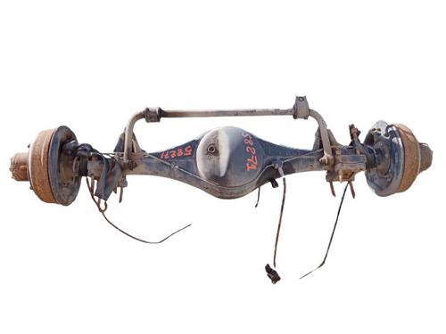 Used Rear axle NISSAN TRADE Van [1996-2000]  24995174
