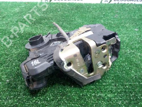 Used Front left lock TOYOTA COROLLA (_E12_) 2.0 D-4D (CDE120R, CDE120L_) (116 hp) 5699726