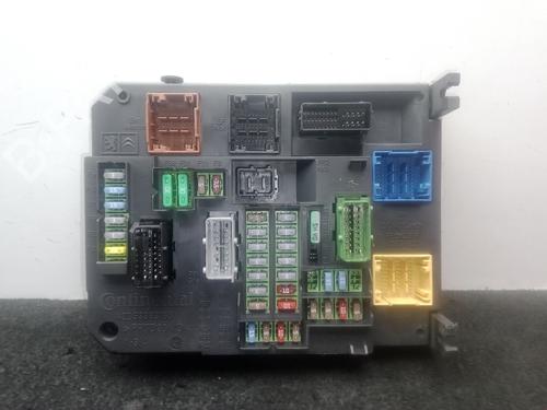 fuse-box-peugeot-308-ii-lb_-lp_-lw_-lh_-l3_-2013-2014-2015-2016-2017-2018-2019-2020-2021-31919953 main image