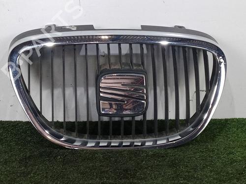 Used Grille SEAT ALTEA (5P1) 2.0 TDI 16V (140 hp) 29121276