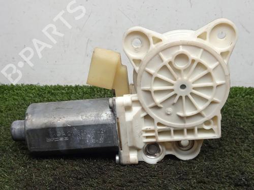 left-front-window-motor-mercedes-benz-e-class-w211-2002-2003-2004-2005-2006-2007-2008-2009-31968634 main image