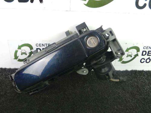 Used Front left exterior door handle AUDI A4 B7 Avant (8ED) 1.9 TDI (116 hp) 5734150