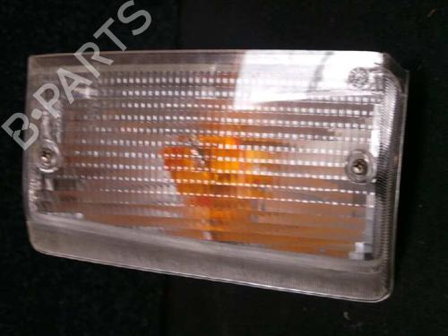 Used Right front indicator Right front indicator 5818002 5818002